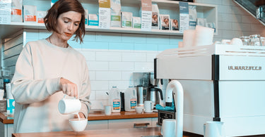 From Swirl to Symmetry: The Artisti Guide to Consistent Latte Art Hearts