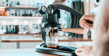 Overview of the Flair 58 manual espresso maker